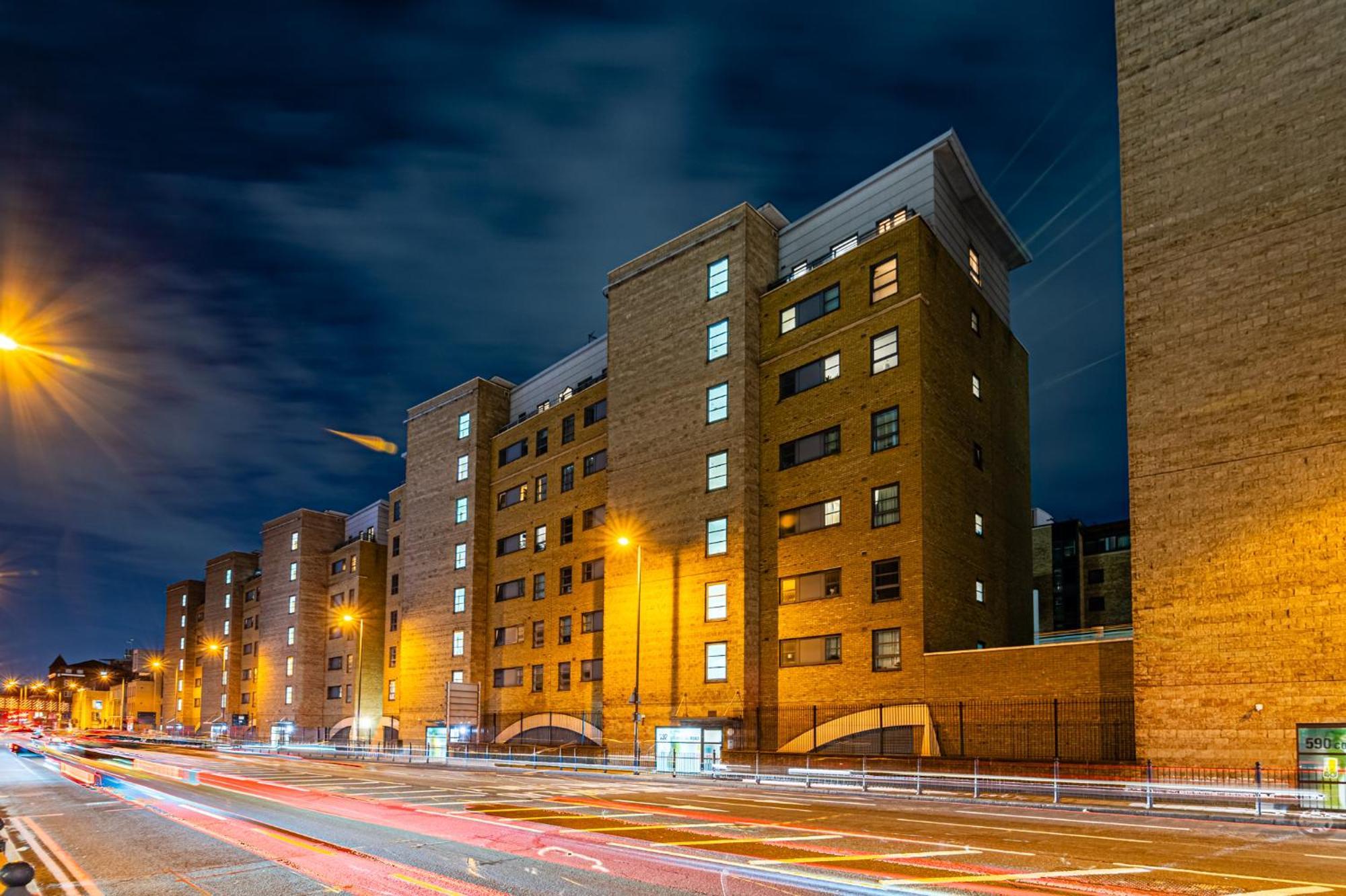 Zenith Hub Daire Londra Dış mekan fotoğraf