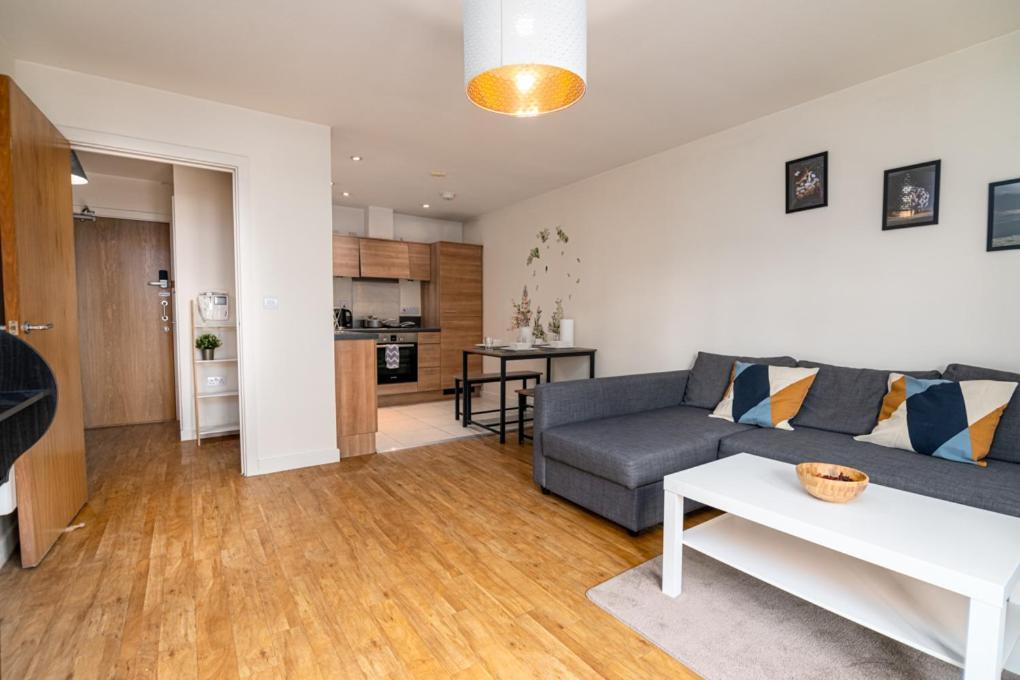 Zenith Hub Daire Londra Dış mekan fotoğraf